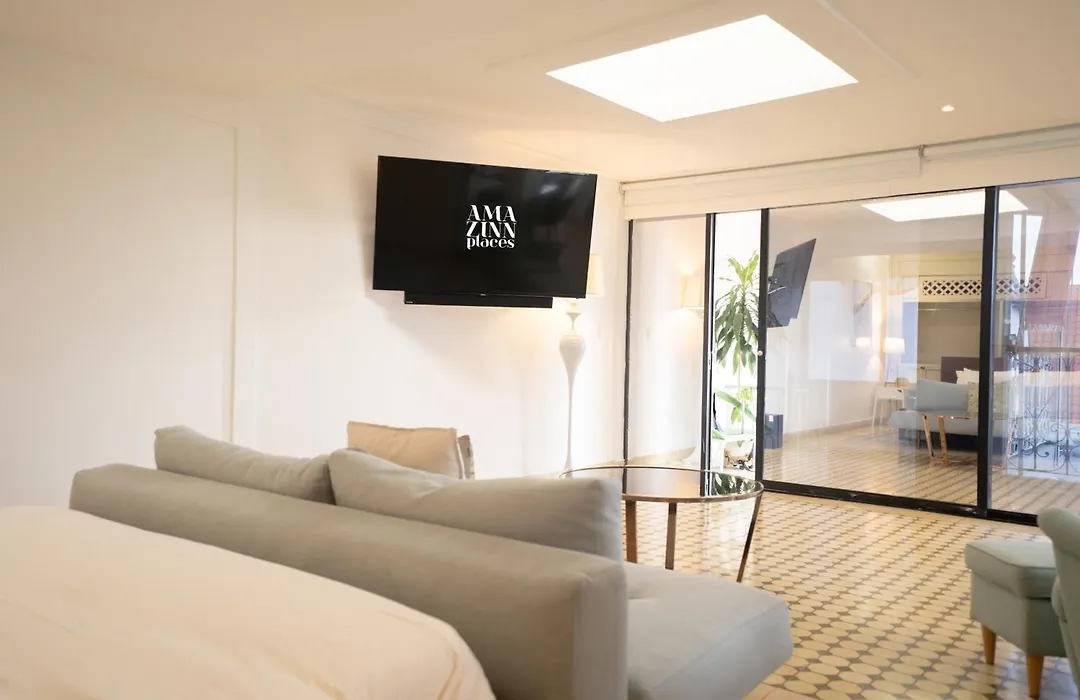 Amazinn Places Private Rooftop And Jacuzzi IX-1